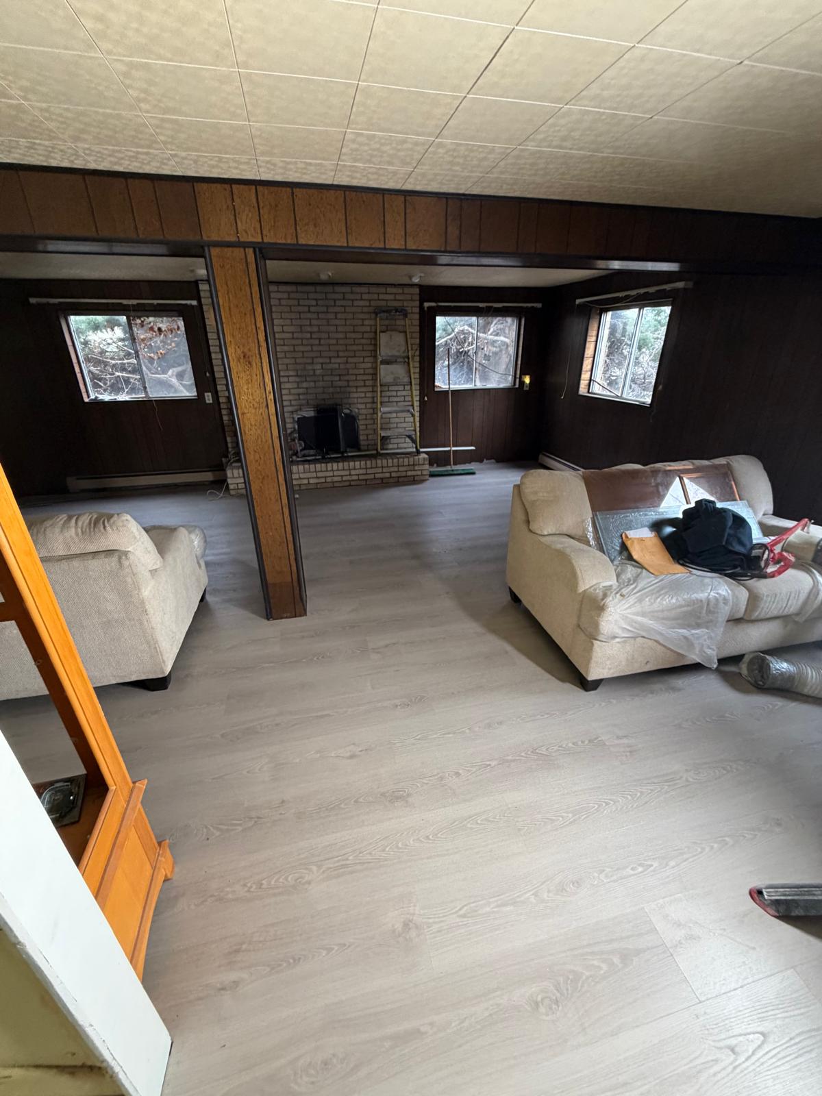 Home 4 wide-plank